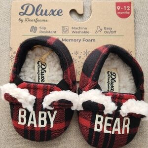 NWT Dearfoams Red and Black Plaid Baby Slippers